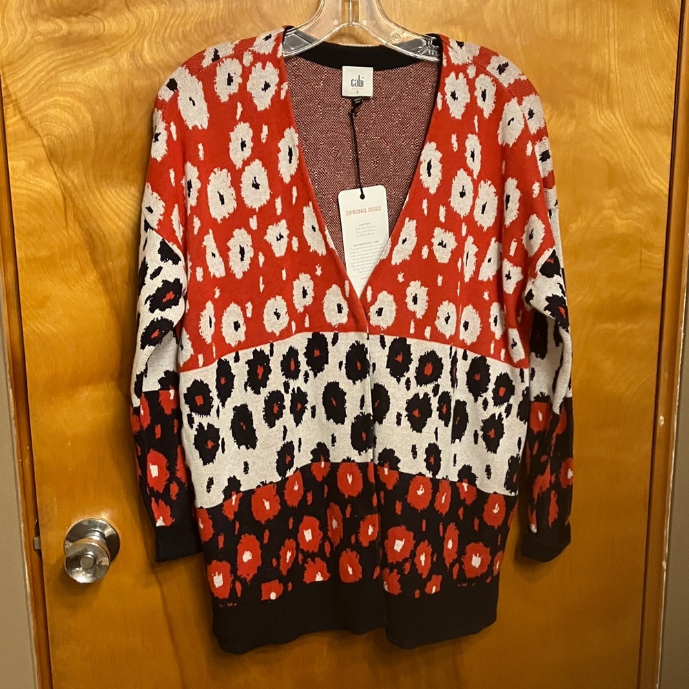 CABI. OVERSIZED Cardigan. Red, Cream & Black Mixed Animal-Print. Size Small. NWT